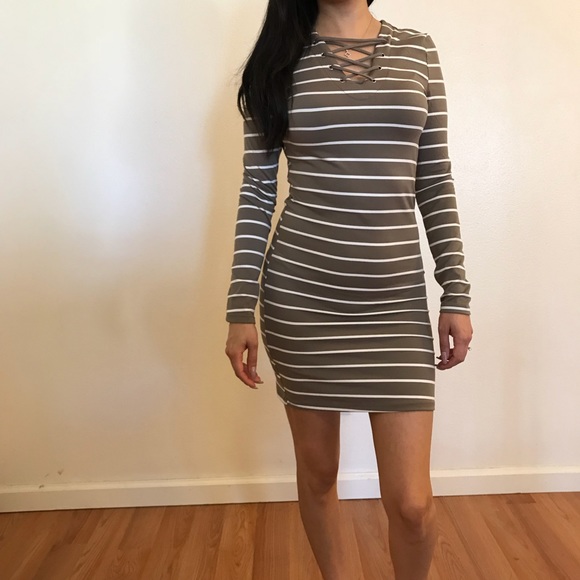 🆕 Taupe Lace Up Front Striped Mini Dress - Picture 8 of 8